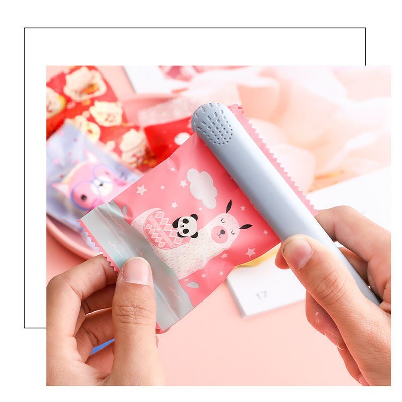 AQ Beautiful Cartoon Cow Cat Cookies Packaging Bag Chinese Style Immortal Decor Candy Sugar Party Disposable Goodie Bags 4In1 AQ Beautiful Cartoon Cow Cat Cookies Packaging Bag Chinese Style Immortal Decor Candy Sugar Party Disposable Goodie Bags 4In1