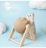 Cat’s Small Rotating Sisal Ball Scratcher Cat’s Small Rotating Sisal Ball Scratcher