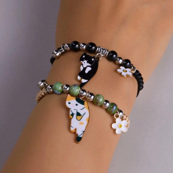 Cartoon Cat Flower Charm Bracelet
