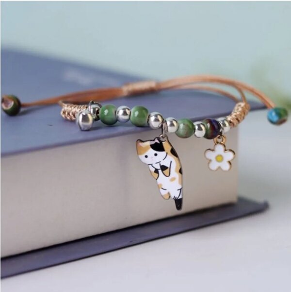 Cartoon Cat Flower Charm Bracelet