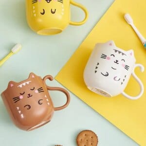 cute cat plastic mug